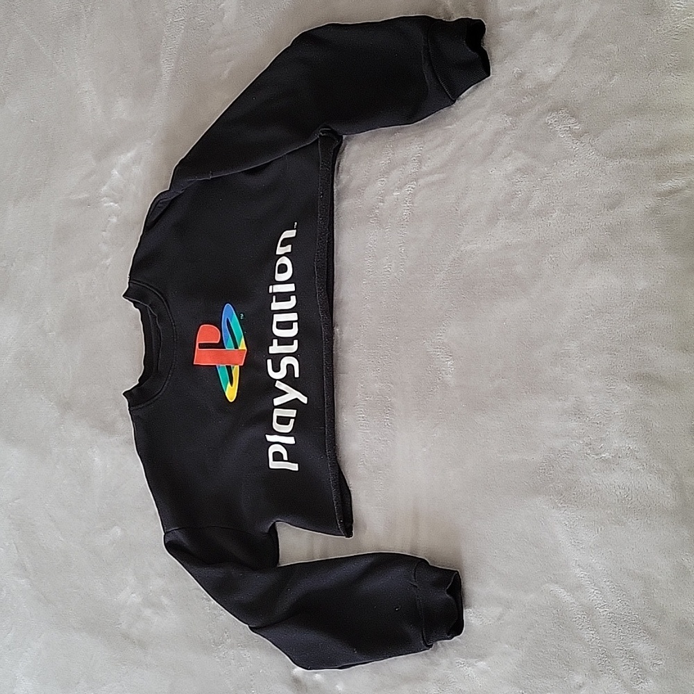 Playstation crop top black sweater